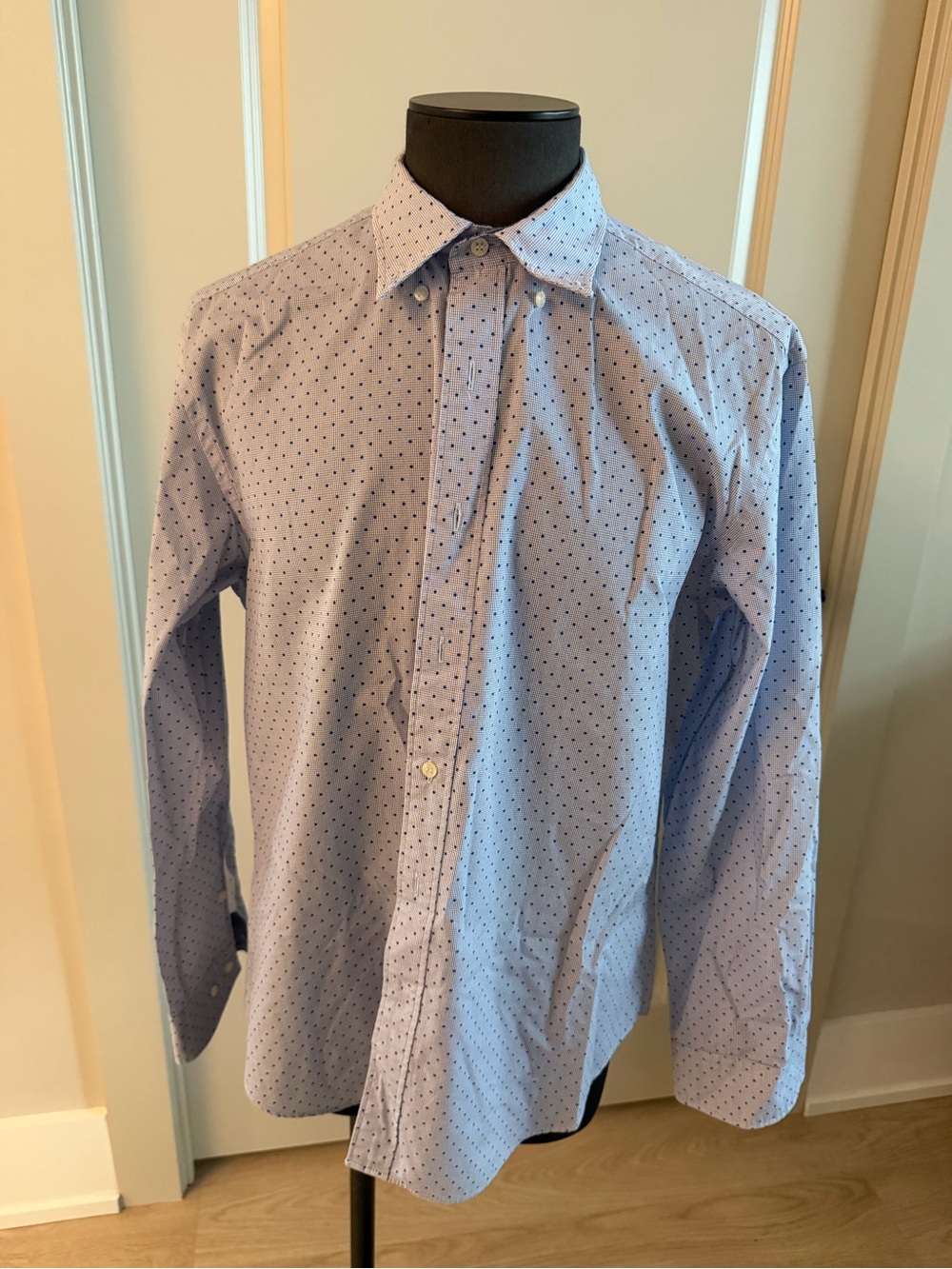 Barneys New York Light Blue Dress Shirt with Navy Dots